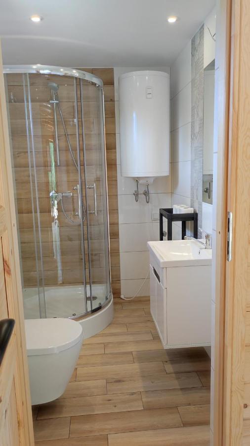 Domki Dębowe Wzgórze Holiday home Potok Zloty