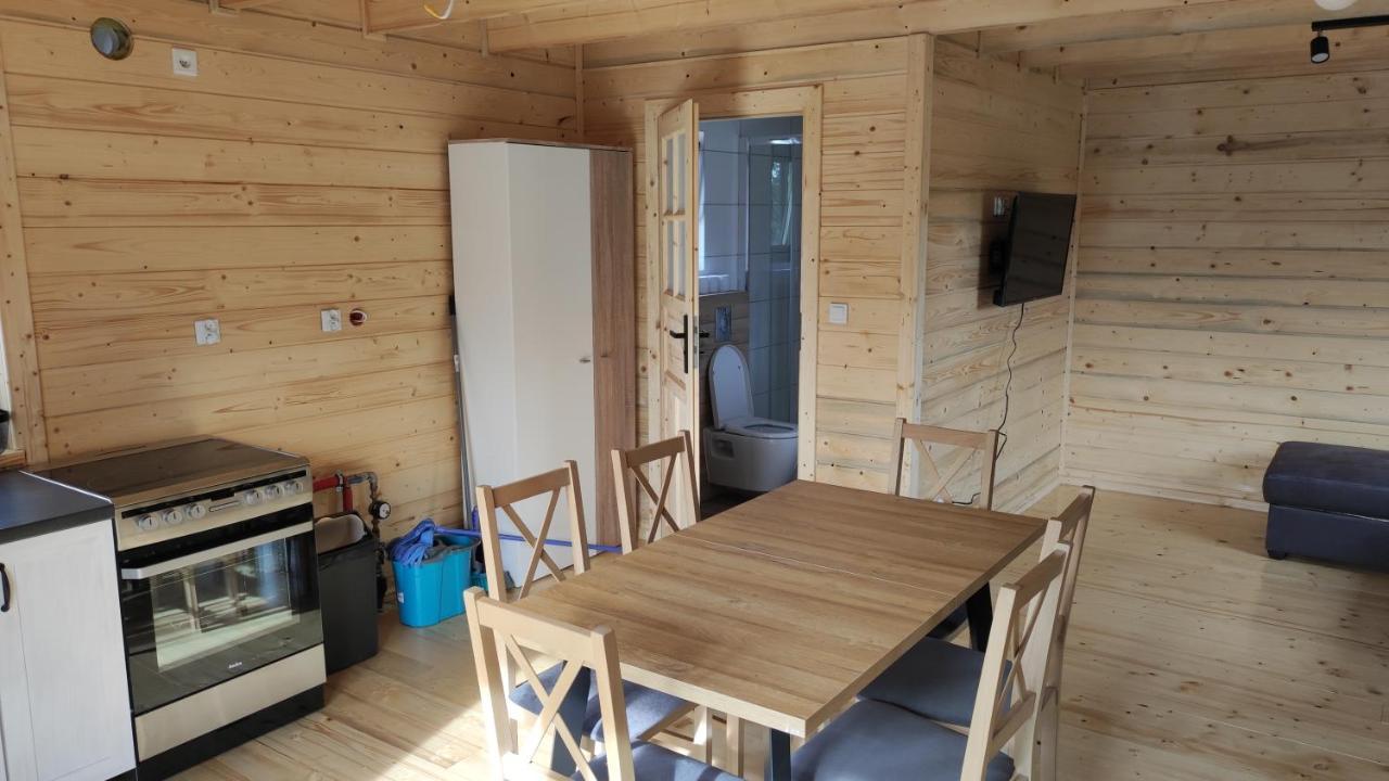 Holiday home Domki Dębowe Wzgórze Potok Zloty